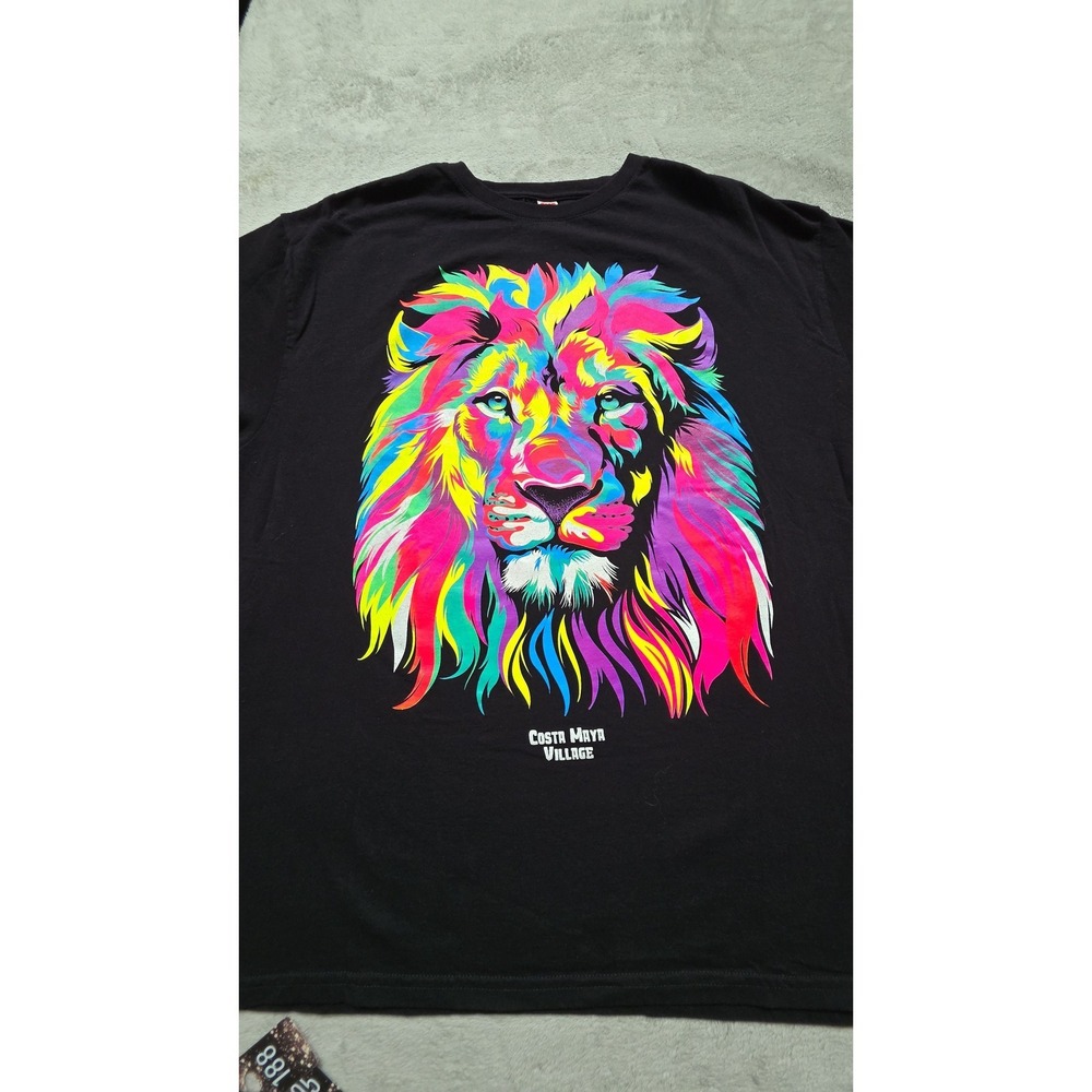188-Lion Graphic XL 23 x 29
